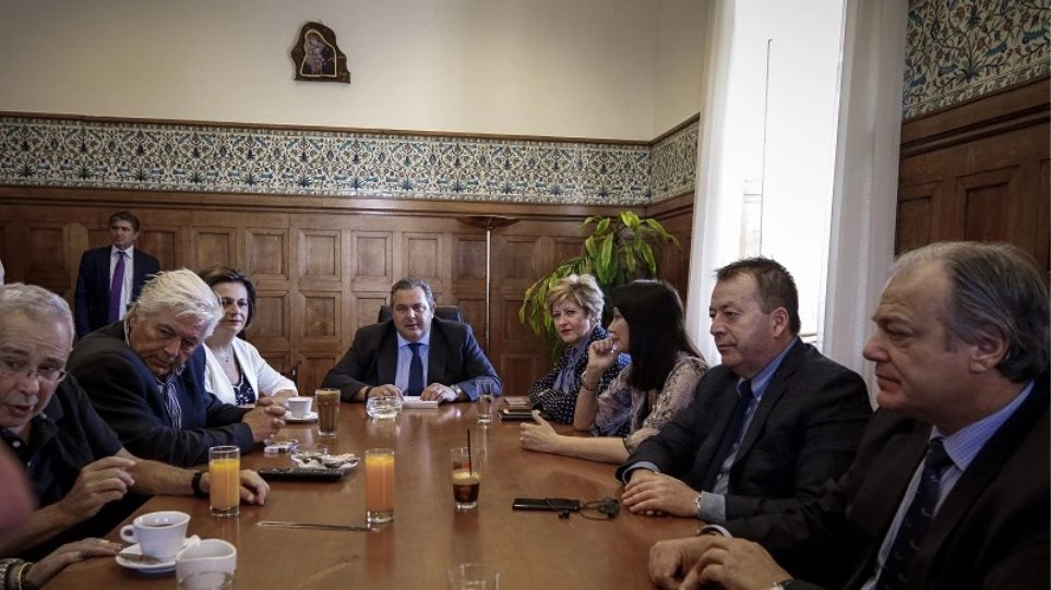 Ένταση στους ΑΝΕΛ: Τα «μαχαίρια» έβγαλαν Παπαχριστόπουλος και Κατσίκης – Σε ρόλο «πυροσβέστη» ο Π. Καμμένος